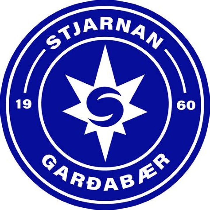 Besta deild karla: Stjarnan vs ÍBV Battle Decides Fate in Tight Relegation Dogfight